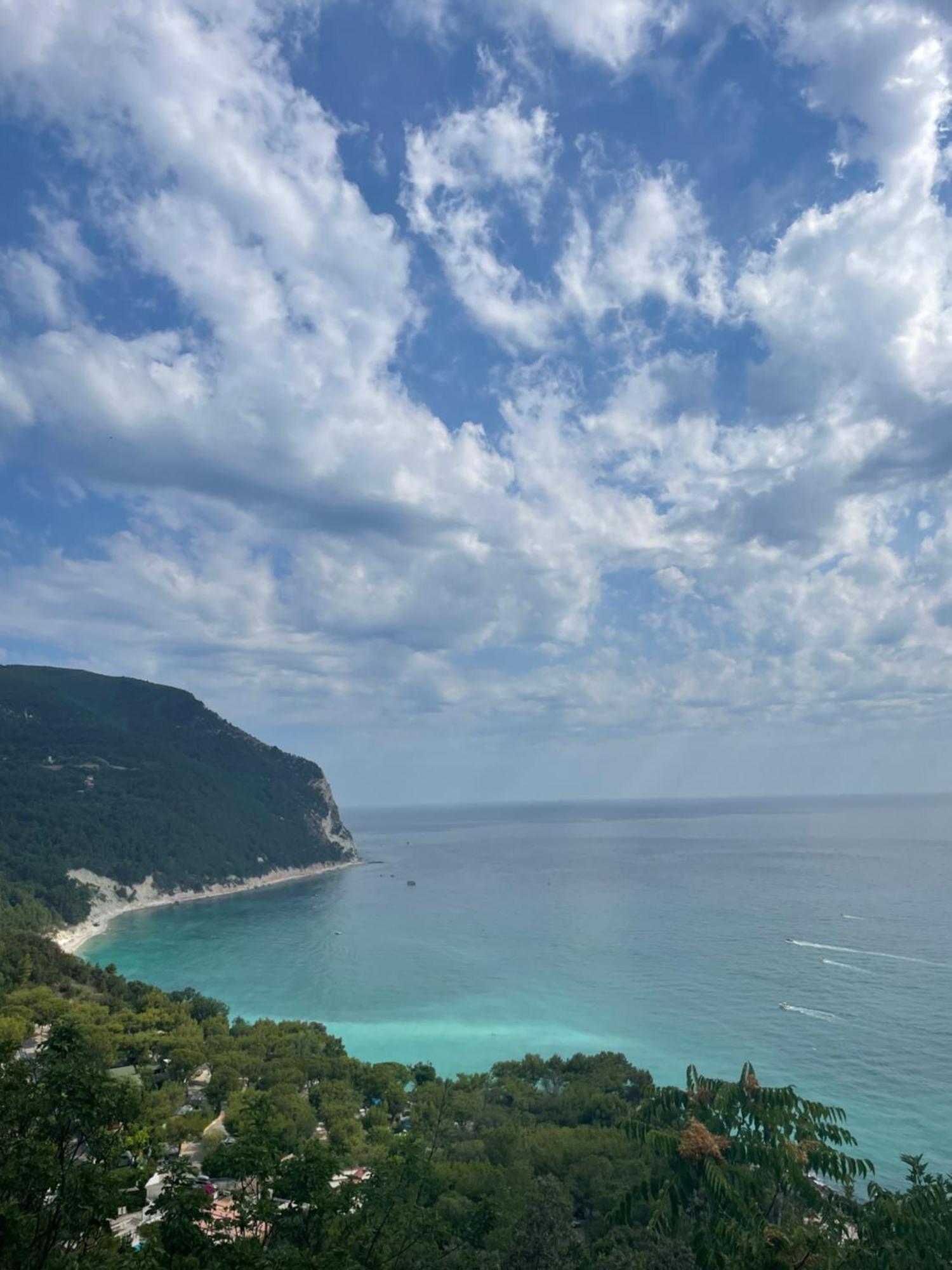 L'Angolo Di Mare Centro Di Сироло Екстериор снимка